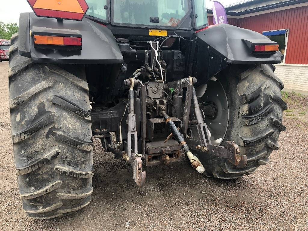 Massey Ferguson 6180 Dismantled for spare parts - Traktor: 4 kép. Massey Ferguson 6180 Dismantled for spare parts - Traktor: 4 kép.