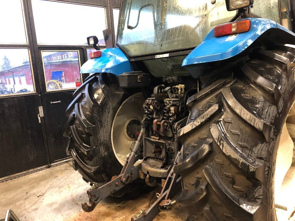 New Holland TS 110 Dismantled: only spare parts - Traktor: 3 kép. New Holland TS 110 Dismantled: only spare parts - Traktor: 3 kép.