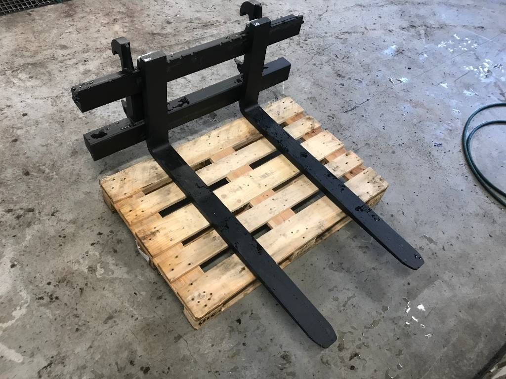 Pallgafflar 2,5 ton SMS / Trima SE - Raklapvilla - Építőipari gépek: 4 kép. Pallgafflar 2,5 ton SMS / Trima SE - Raklapvilla - Építőipari gépek: 4 kép.