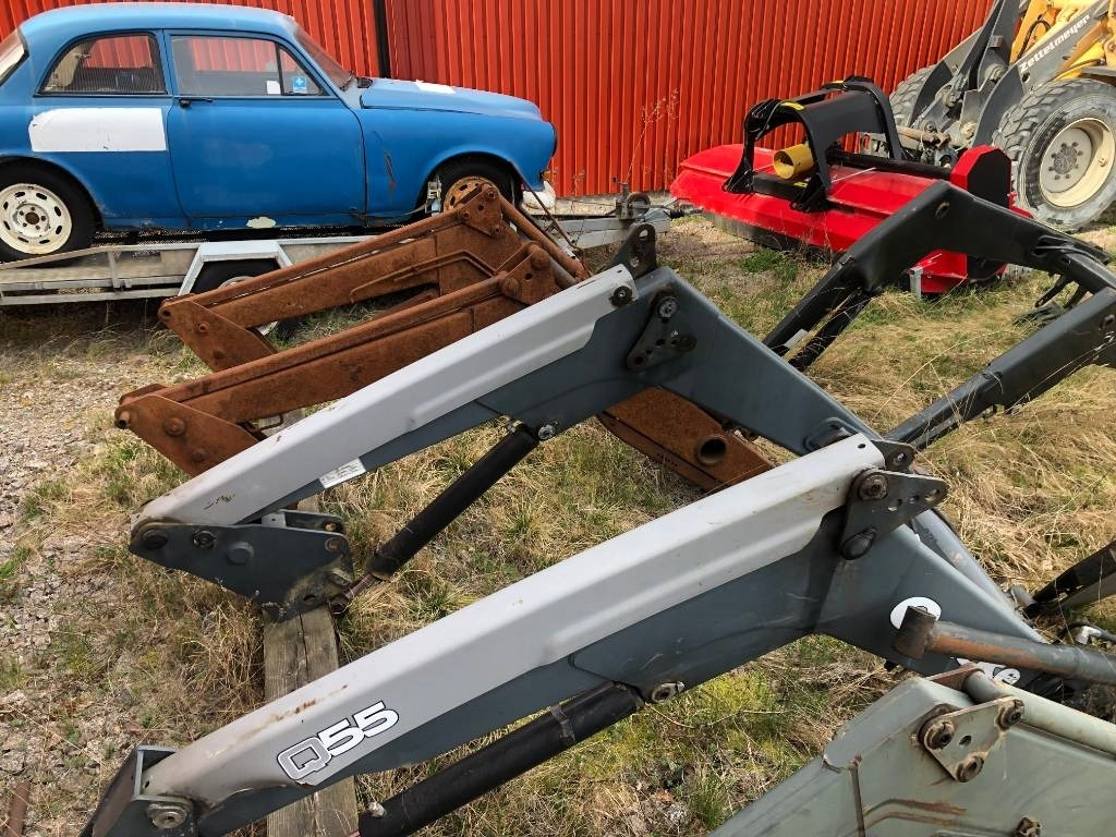 Reservdelar till Ålö / Trima Q55 Quicke - Homlokrakodó traktorhoz: 1 kép. Reservdelar till Ålö / Trima Q55 Quicke - Homlokrakodó traktorhoz: 1 kép.