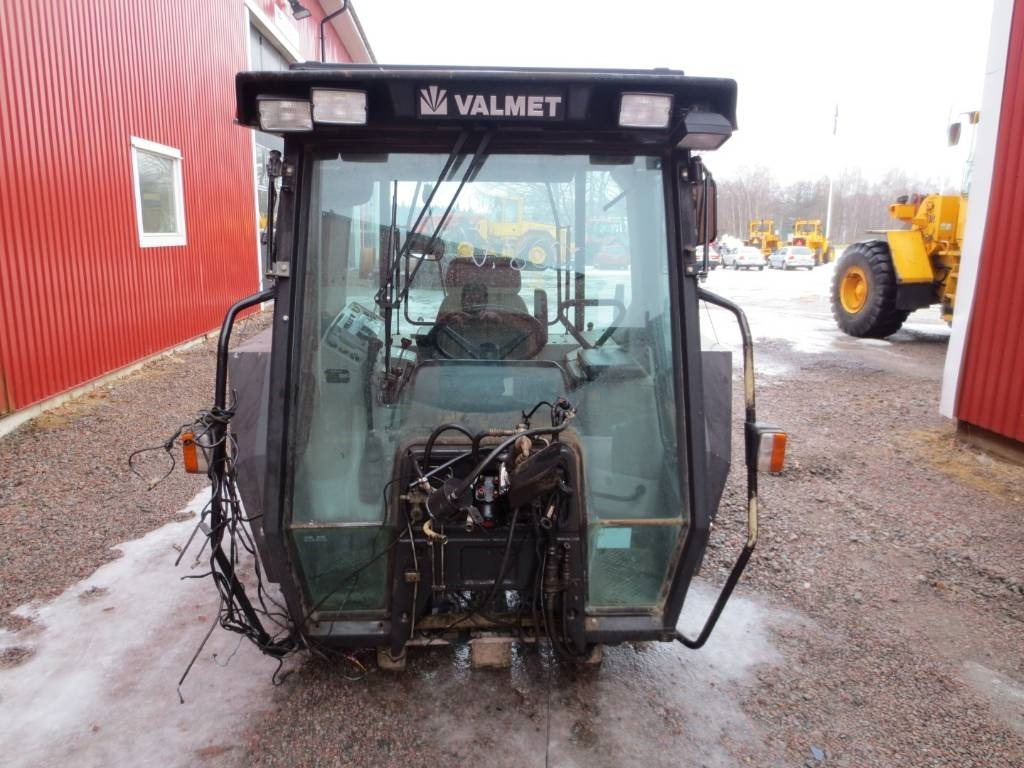 Valmet 8600 - Fülke - Mezőgazdasági gépek: 1 kép. Valmet 8600 - Fülke - Mezőgazdasági gépek: 1 kép.