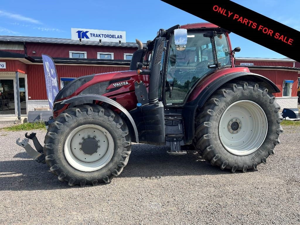 Valtra Valmet T174E Dismantled. Only spare parts - Traktor: 1 kép. Valtra Valmet T174E Dismantled. Only spare parts - Traktor: 1 kép.