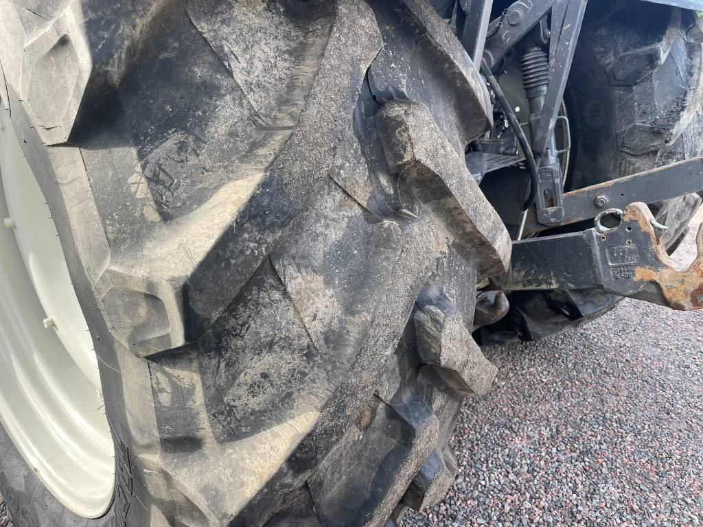 Valtra Valmet T214 Dismantled Only for Spare Parts - Traktor: 4 kép. Valtra Valmet T214 Dismantled Only for Spare Parts - Traktor: 4 kép.