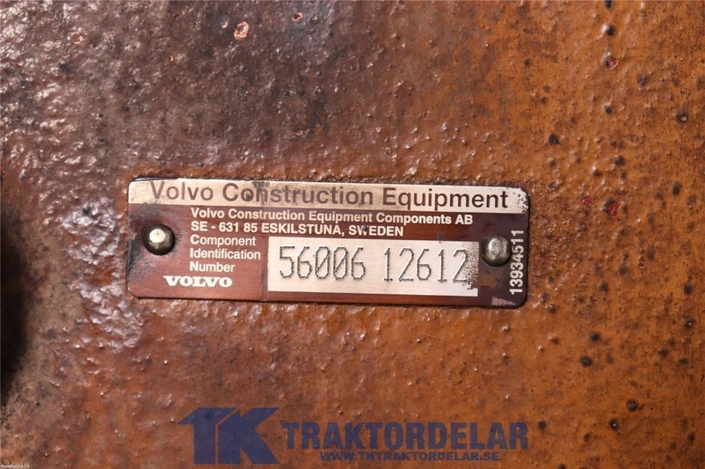 Volvo L 120 G Bakvagn - Tengely és alkatrészek - Építőipari gépek: 3 kép. Volvo L 120 G Bakvagn - Tengely és alkatrészek - Építőipari gépek: 3 kép.