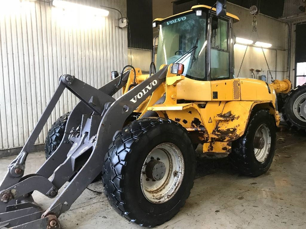 Volvo L 45 B TP/S Dismantled for spare parts - Gumikerekes homlokrakodó: 1 kép. Volvo L 45 B TP/S Dismantled for spare parts - Gumikerekes homlokrakodó: 1 kép.