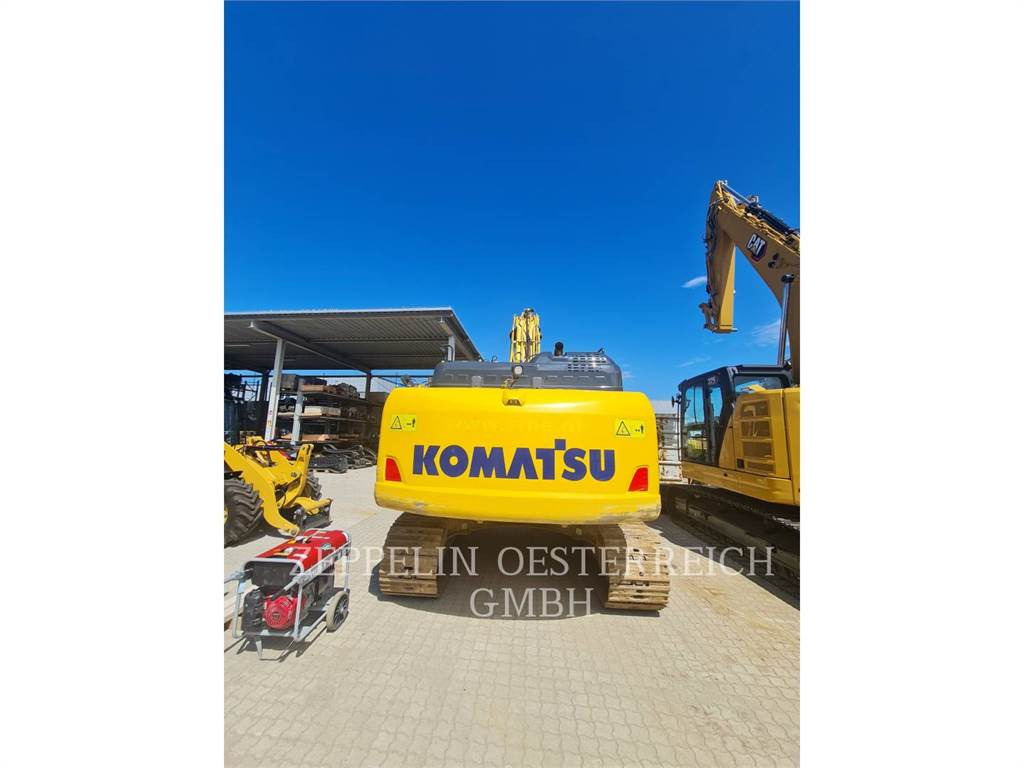 Komatsu PC210LC-11EQ - Lánctalpas kotró: 4 kép. Komatsu PC210LC-11EQ - Lánctalpas kotró: 4 kép.