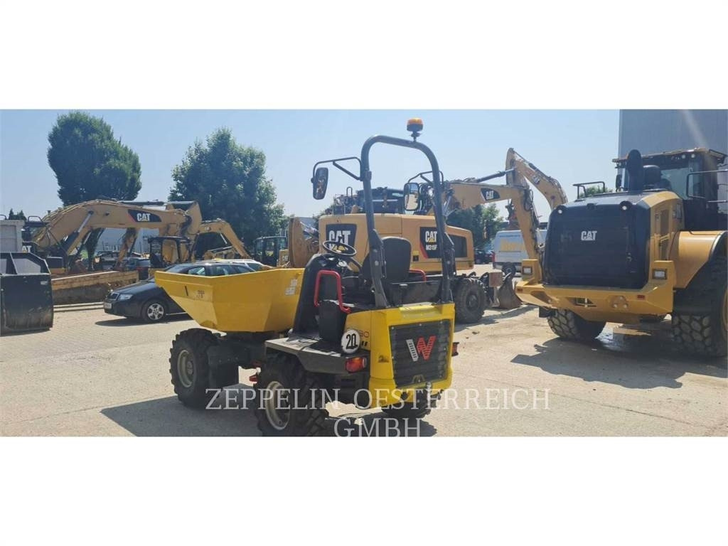 Neuson DW30 - Minidömper: 3 kép. Neuson DW30 - Minidömper: 3 kép.