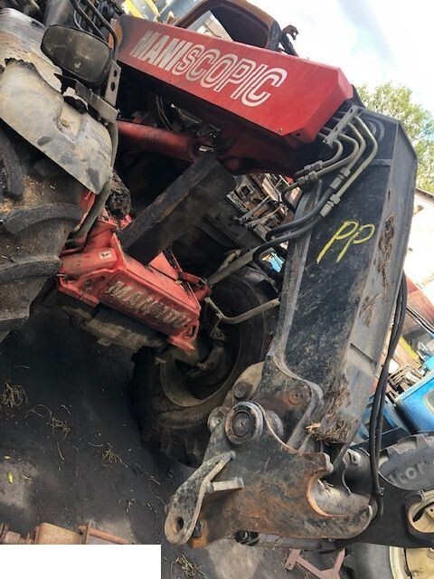 Manitou MLT 627 | MLT 629 - Zwolnica - Zwrotnica - Półoś - Skrzynia - Silnik - Siłowniki - Alkatrész - Teleszkópos rakodó: 3 kép. Manitou MLT 627 | MLT 629 - Zwolnica - Zwrotnica - Półoś - Skrzynia - Silnik - Siłowniki - Alkatrész - Teleszkópos rakodó: 3 kép.