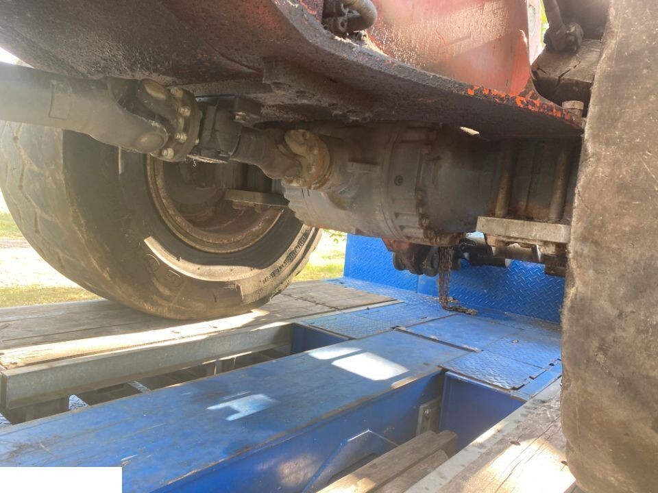 Terex TL310 - Zwolnica - Zwrotnica - Półoś - Skrzynia - Silnik - Siłowniki - Alkatrész - Teleszkópos rakodó: 5 kép. Terex TL310 - Zwolnica - Zwrotnica - Półoś - Skrzynia - Silnik - Siłowniki - Alkatrész - Teleszkópos rakodó: 5 kép.