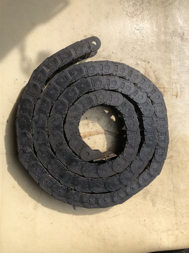 CAT-łańcuch prowadzący węźe/Caterpillar 220 330 355 360 560 - Lánctalp - Építőipari gépek: 1 kép. CAT-łańcuch prowadzący węźe/Caterpillar 220 330 355 360 560 - Lánctalp - Építőipari gépek: 1 kép.