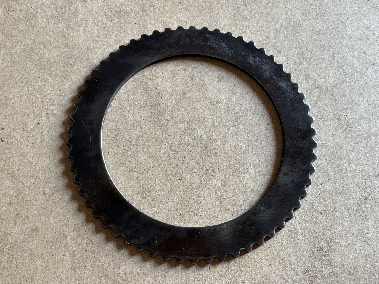 Claas AXION 830 Płytka palca 60 0503 164 2 6005031642 - Kuplungtárcsa - Traktor: 1 kép. Claas AXION 830 Płytka palca 60 0503 164 2 6005031642 - Kuplungtárcsa - Traktor: 1 kép.