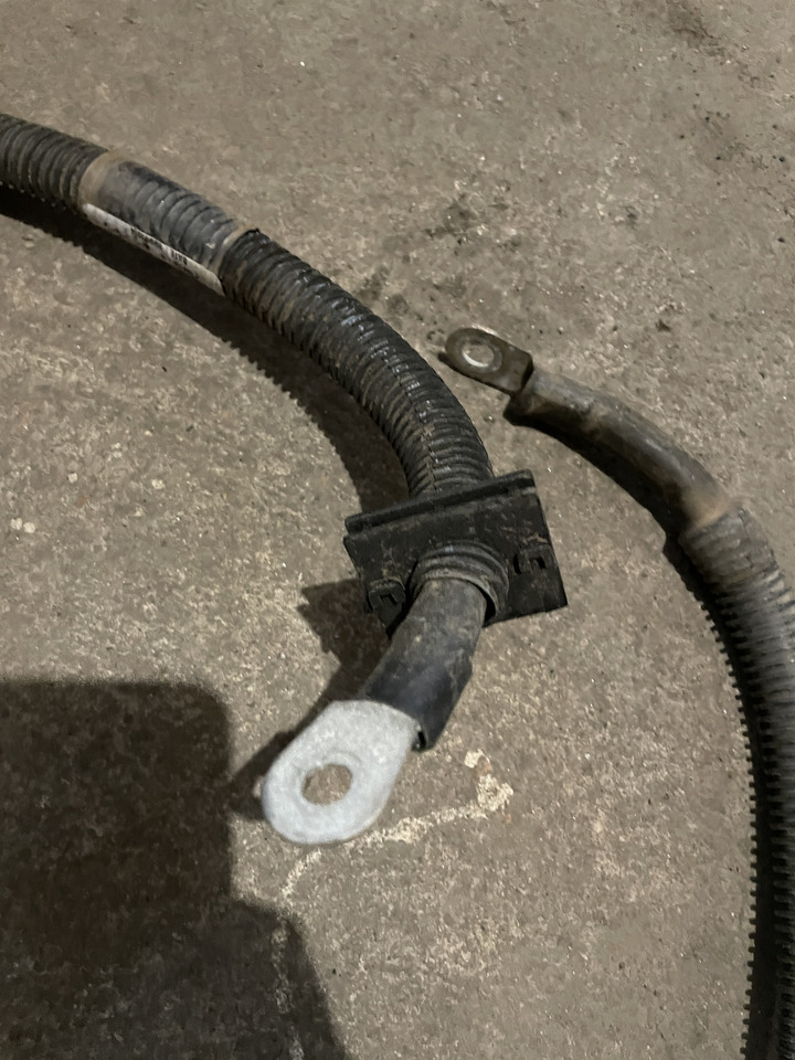 Claas Arion 550-520 650-620 - kabel wiązka elektryczna 0021503002 - Kábel/ Kábelkorbácso - Traktor: 3 kép. Claas Arion 550-520 650-620 - kabel wiązka elektryczna 0021503002 - Kábel/ Kábelkorbácso - Traktor: 3 kép.