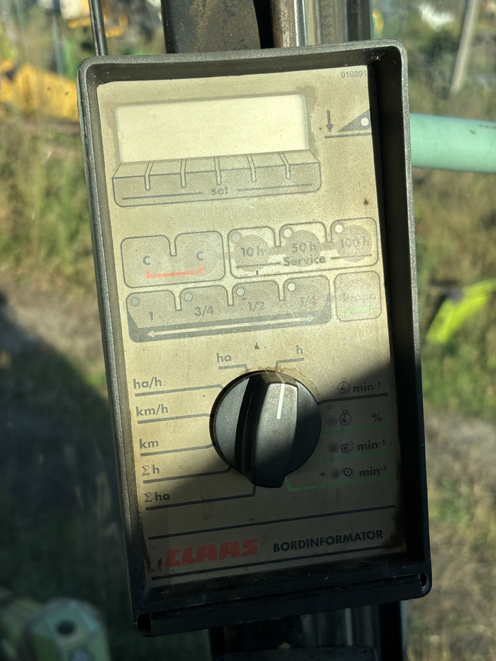 Claas Jaguar 820 840 860 Bordinformator 0000111931 0001813932 0000103913 - Érzékelő - Mezőgazdasági gépek: 1 kép. Claas Jaguar 820 840 860 Bordinformator 0000111931 0001813932 0000103913 - Érzékelő - Mezőgazdasági gépek: 1 kép.