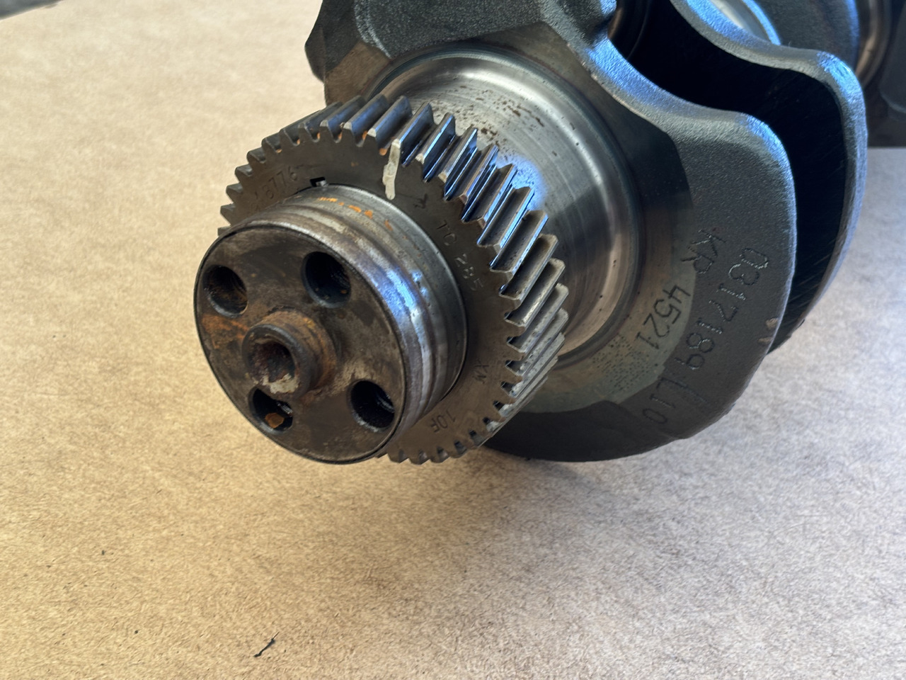 Cummins 6CT8.3 Wał korbowy silnika / CASE J917443 J918986 3918986 3917443 - Főtengely - Mezőgazdasági gépek: 1 kép. Cummins 6CT8.3 Wał korbowy silnika / CASE J917443 J918986 3918986 3917443 - Főtengely - Mezőgazdasági gépek: 1 kép.