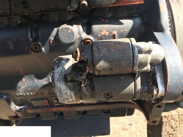 Deutz F4L912W - Rozrusznik - Indítómotor - Mezőgazdasági gépek: 1 kép. Deutz F4L912W - Rozrusznik - Indítómotor - Mezőgazdasági gépek: 1 kép.