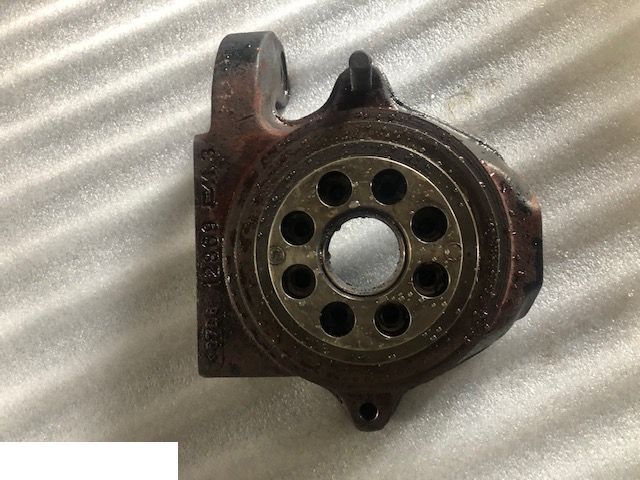 Faresin Deutz Agrovector Manitou Claas Ranger - Zwrotnica - Carraro - Csonkállvány - Mezőgazdasági gépek: 2 kép. Faresin Deutz Agrovector Manitou Claas Ranger - Zwrotnica - Carraro - Csonkállvány - Mezőgazdasági gépek: 2 kép.