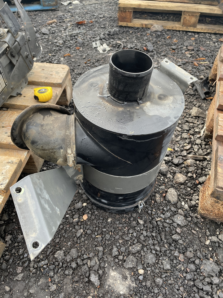 Fendt 304 305 306 307 308 309 - chłodnica wody G117201050100 - Olajhűtő - Mezőgazdasági gépek: 3 kép. Fendt 304 305 306 307 308 309 - chłodnica wody G117201050100 - Olajhűtő - Mezőgazdasági gépek: 3 kép.