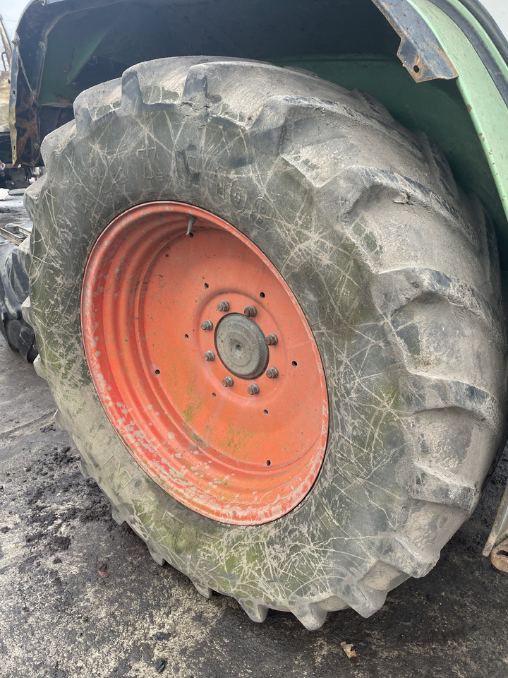 Fendt Farmer - koło koła felgi felga 540/65R34 - Felni - Mezőgazdasági gépek: 1 kép. Fendt Farmer - koło koła felgi felga 540/65R34 - Felni - Mezőgazdasági gépek: 1 kép.