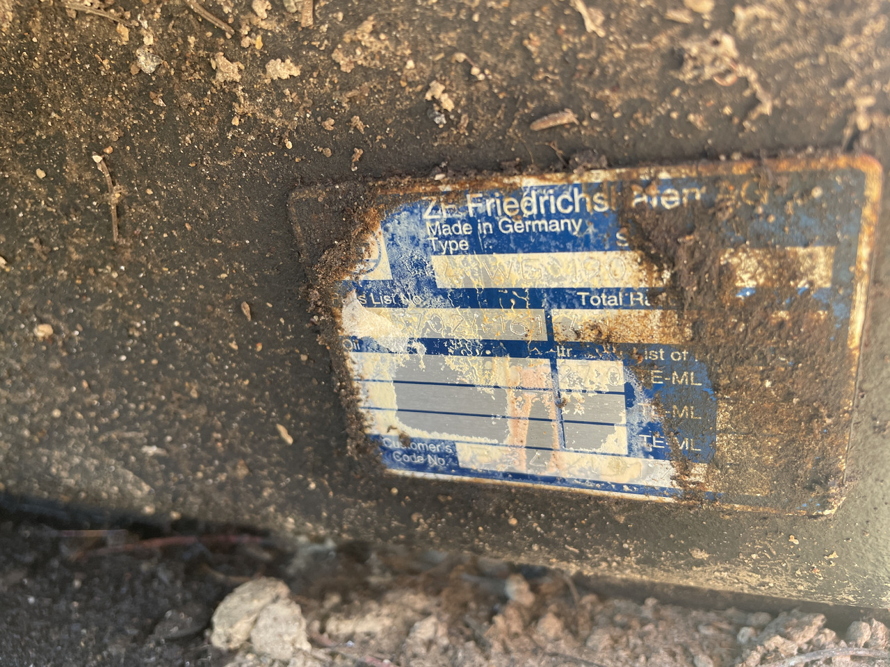 JCB 436 - skrzynia biegów 4WG190 332/S4444 - Sebességváltó - Mezőgazdasági gépek: 3 kép. JCB 436 - skrzynia biegów 4WG190 332/S4444 - Sebességváltó - Mezőgazdasági gépek: 3 kép.