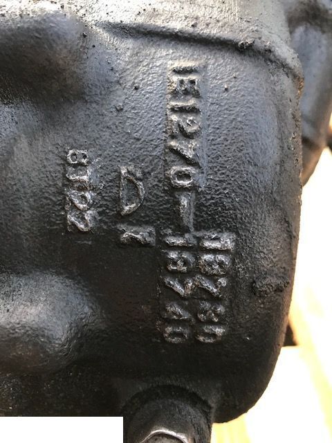 John Deere 2720 CZĘŚCI - Most Przedni Części - Első tengely - Mezőgazdasági gépek: 5 kép. John Deere 2720 CZĘŚCI - Most Przedni Części - Első tengely - Mezőgazdasági gépek: 5 kép.