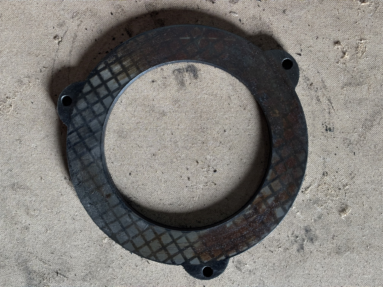 John Deere 6830 6930 7330 Docisk Hamulca Płytka R240691 R240712 - Féktárcsa - Mezőgazdasági gépek: 3 kép. John Deere 6830 6930 7330 Docisk Hamulca Płytka R240691 R240712 - Féktárcsa - Mezőgazdasági gépek: 3 kép.