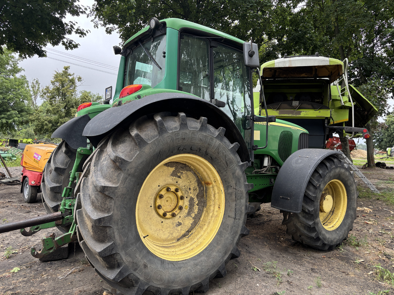 John Deere 6920 - felgi tył 38" AL175059 AL220758 - Felni - Mezőgazdasági gépek: 1 kép. John Deere 6920 - felgi tył 38" AL175059 AL220758 - Felni - Mezőgazdasági gépek: 1 kép.