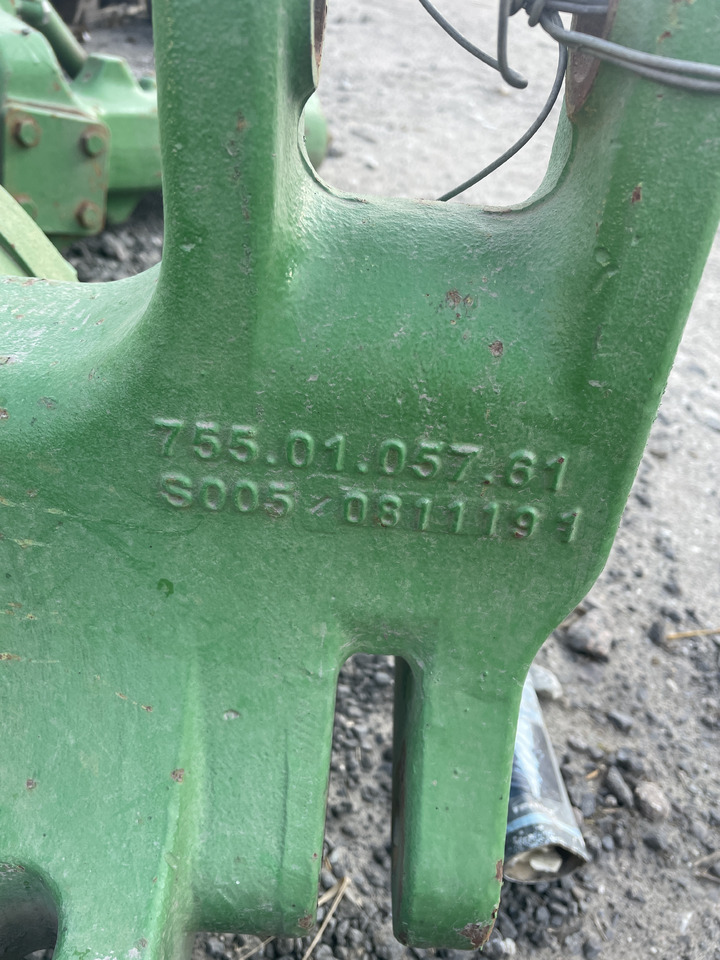 John Deere 6xxxM 6xxxR - oś przednia - części AL227189 755/10089243 - Első tengely - Mezőgazdasági gépek: 5 kép. John Deere 6xxxM 6xxxR - oś przednia - części AL227189 755/10089243 - Első tengely - Mezőgazdasági gépek: 5 kép.