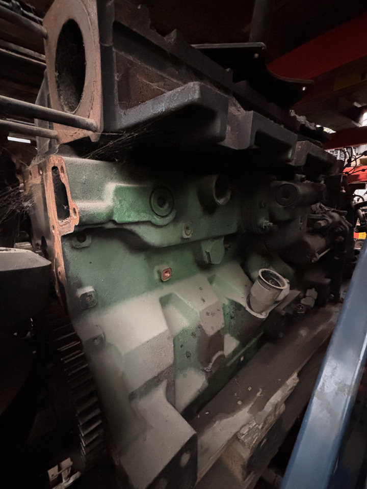 John Deere 7230 7280 8260 8310 9370 670 Silnik Blok Koło Zamachowe CZĘŚCI RE538143 R537181 - Lendkerék - Mezőgazdasági gépek: 2 kép. John Deere 7230 7280 8260 8310 9370 670 Silnik Blok Koło Zamachowe CZĘŚCI RE538143 R537181 - Lendkerék - Mezőgazdasági gépek: 2 kép.