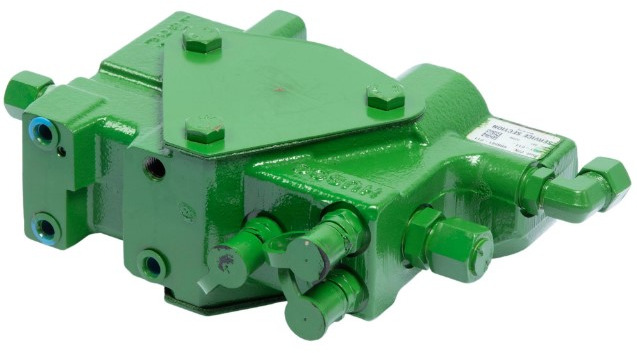 John Deere 7830 Blok Zaworów RE254025 - Hidraulika - Mezőgazdasági gépek: 2 kép. John Deere 7830 Blok Zaworów RE254025 - Hidraulika - Mezőgazdasági gépek: 2 kép.