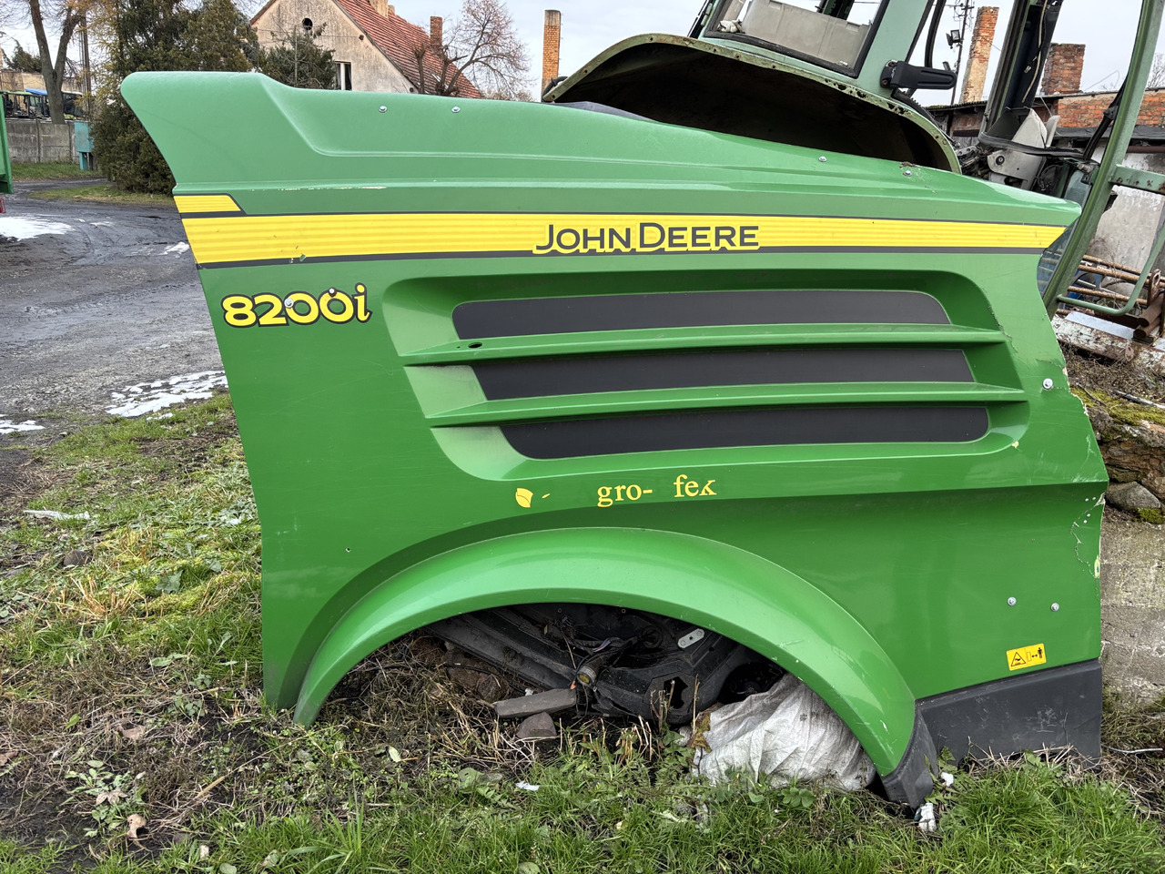 John Deere 8200 8200i Drzwi Lewe Obudowa Klapa Lewa - Ajtó és alkatrészek - Mezőgazdasági gépek: 1 kép. John Deere 8200 8200i Drzwi Lewe Obudowa Klapa Lewa - Ajtó és alkatrészek - Mezőgazdasági gépek: 1 kép.