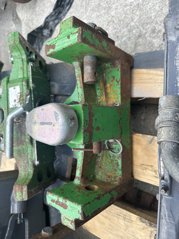 John deere zaczep k80 - Keret/ Alváz - Mezőgazdasági gépek: 2 kép. John deere zaczep k80 - Keret/ Alváz - Mezőgazdasági gépek: 2 kép.