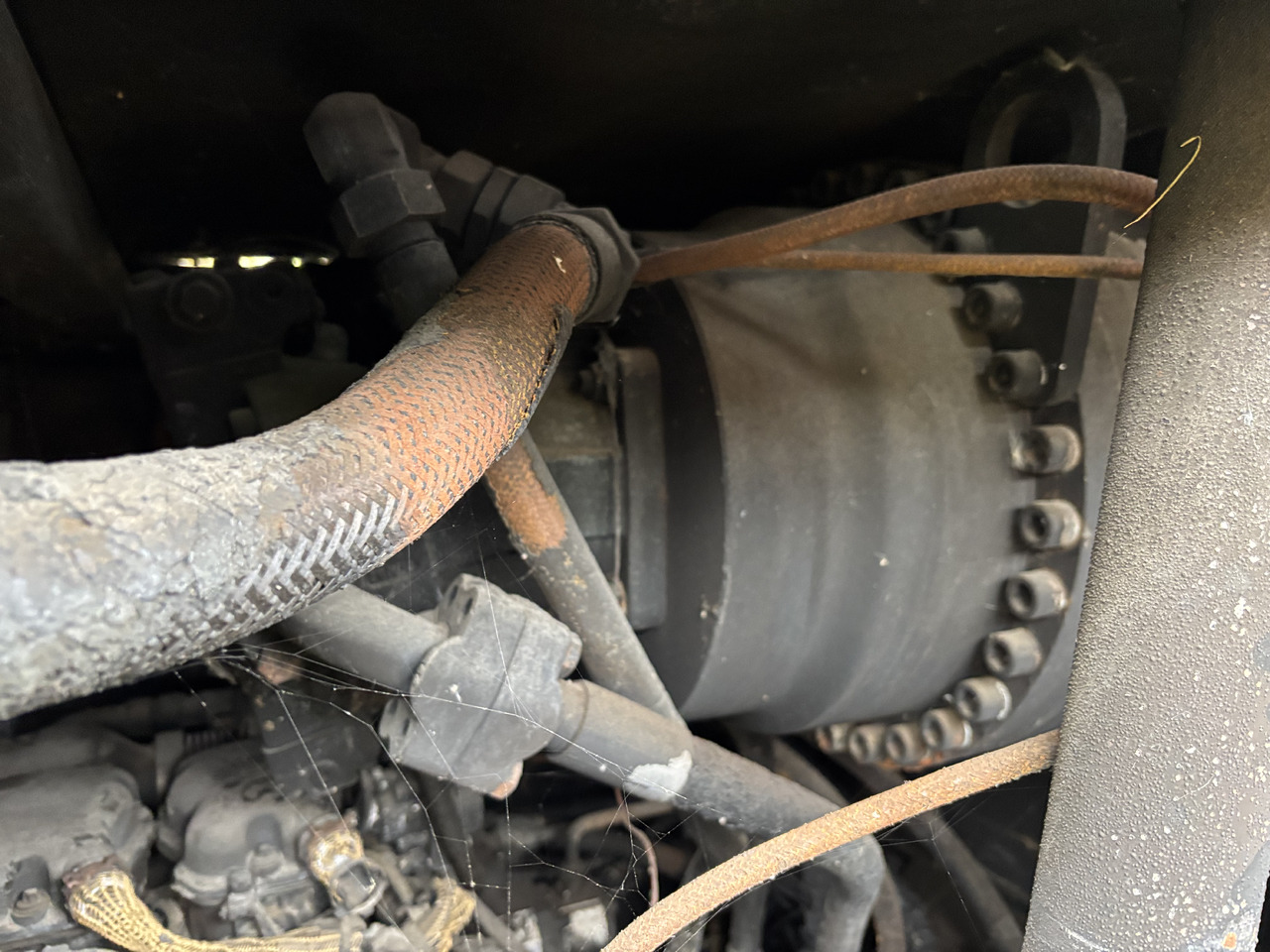 LINDNER Urraco 75 D U75D U-75-D Obudowa Łożyska Bębnów Łożysko Pokrywa Obudowy Łożyska CZĘŚCI - Főtengely csapágy - Építőipari gépek: 2 kép. LINDNER Urraco 75 D U75D U-75-D Obudowa Łożyska Bębnów Łożysko Pokrywa Obudowy Łożyska CZĘŚCI - Főtengely csapágy - Építőipari gépek: 2 kép.