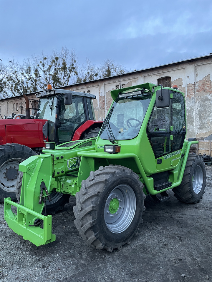 Ładowarka teleskopowa Merlo Turbofarmer P34.7 Plus 2009r. - Teleszkópos rakodó: 1 kép. Ładowarka teleskopowa Merlo Turbofarmer P34.7 Plus 2009r. - Teleszkópos rakodó: 1 kép.