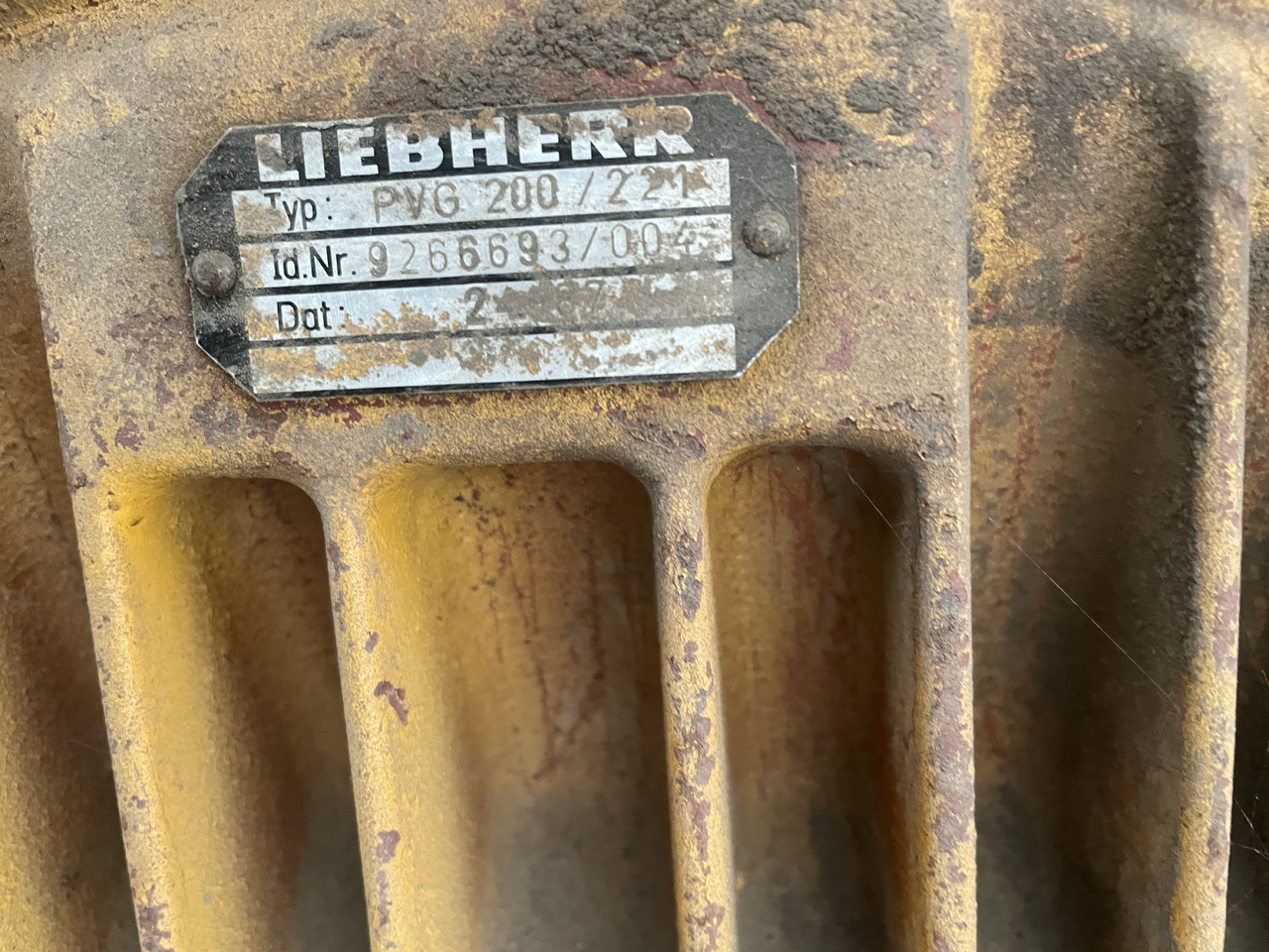 Liebherr - skrzynia biegów PVG 200/221 - Sebességváltó - Mezőgazdasági gépek: 1 kép. Liebherr - skrzynia biegów PVG 200/221 - Sebességváltó - Mezőgazdasági gépek: 1 kép.