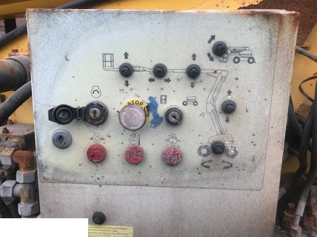 Manitou 160 ATJ - Elektronika - Sterowanie - Elektromos rendszer - Építőipari gépek: 3 kép. Manitou 160 ATJ - Elektronika - Sterowanie - Elektromos rendszer - Építőipari gépek: 3 kép.