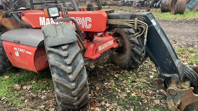 Manitou 627 zwolnica zwrotnica ramie teleskop karetka felgi części - Csonkállvány - Mezőgazdasági gépek: 2 kép. Manitou 627 zwolnica zwrotnica ramie teleskop karetka felgi części - Csonkállvány - Mezőgazdasági gépek: 2 kép.