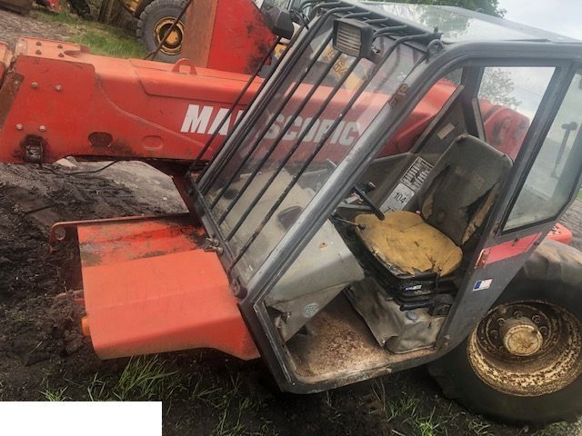 Manitou 628 - Zwrotnica - Csonkállvány - Mezőgazdasági gépek: 1 kép. Manitou 628 - Zwrotnica - Csonkállvány - Mezőgazdasági gépek: 1 kép.