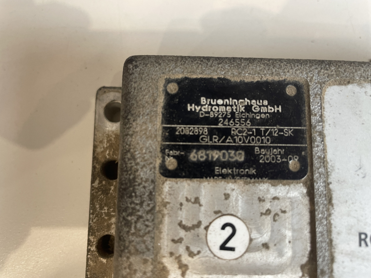 Manitou MLT 634 845 731 - sterownik moduł hydrauliki RC2-1T - Elektromos rendszer - Anyagmozgató gép: 2 kép. Manitou MLT 634 845 731 - sterownik moduł hydrauliki RC2-1T - Elektromos rendszer - Anyagmozgató gép: 2 kép.