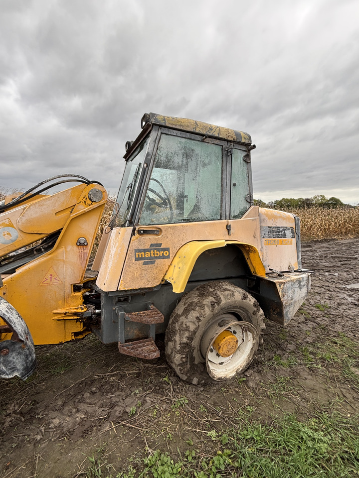 Matbro TR200 Clark Hurth Most Tylni Oś Tylnia Pochwa Obudowa Zwolnic Zwrotnica Mechanizm Różnicowy - Véglehajtás - Mezőgazdasági gépek: 1 kép. Matbro TR200 Clark Hurth Most Tylni Oś Tylnia Pochwa Obudowa Zwolnic Zwrotnica Mechanizm Różnicowy - Véglehajtás - Mezőgazdasági gépek: 1 kép.