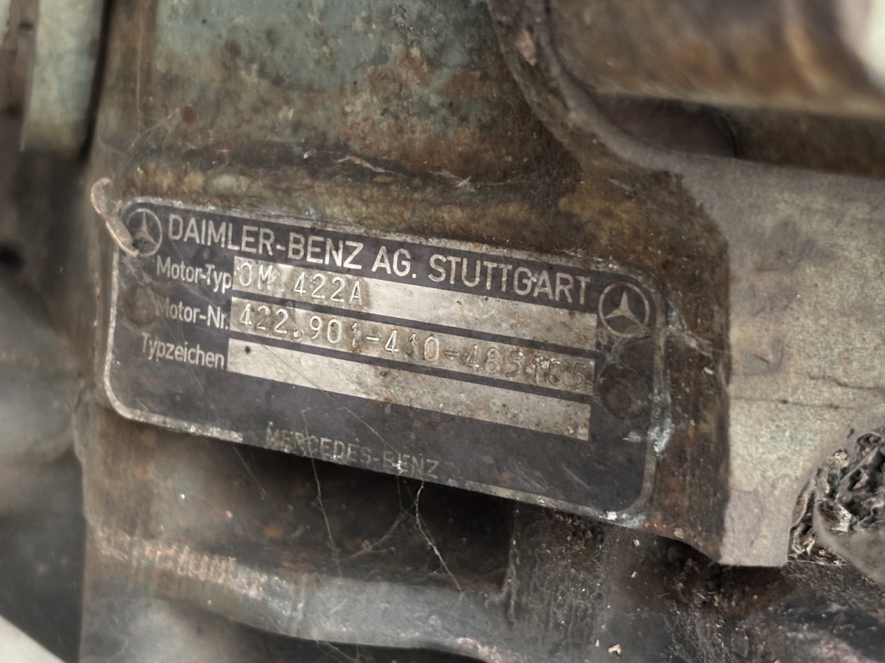 Mercedes OM422A OM 422A 422.901 Silnik Słupek Blok Koło Zamachowe Wał Korbowy Miska CZĘŚCI - Lendkerék - Mezőgazdasági gépek: 2 kép. Mercedes OM422A OM 422A 422.901 Silnik Słupek Blok Koło Zamachowe Wał Korbowy Miska CZĘŚCI - Lendkerék - Mezőgazdasági gépek: 2 kép.