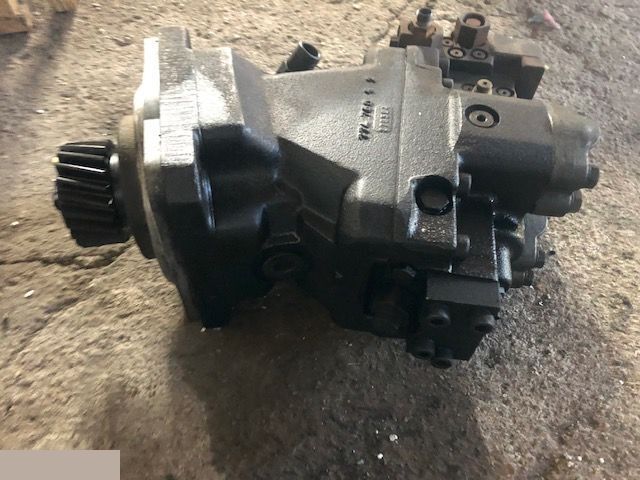 Merlo - Silnik Jazdy Hydromotor - Hidraulikus motor - Mezőgazdasági gépek: 4 kép. Merlo - Silnik Jazdy Hydromotor - Hidraulikus motor - Mezőgazdasági gépek: 4 kép.