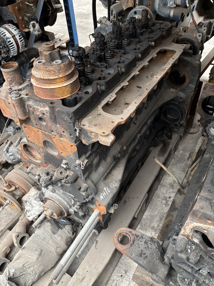 New Holland T6.175 Silnik 4.5 L 175 KM Na Części - Motor - Mezőgazdasági gépek: 1 kép. New Holland T6.175 Silnik 4.5 L 175 KM Na Części - Motor - Mezőgazdasági gépek: 1 kép.