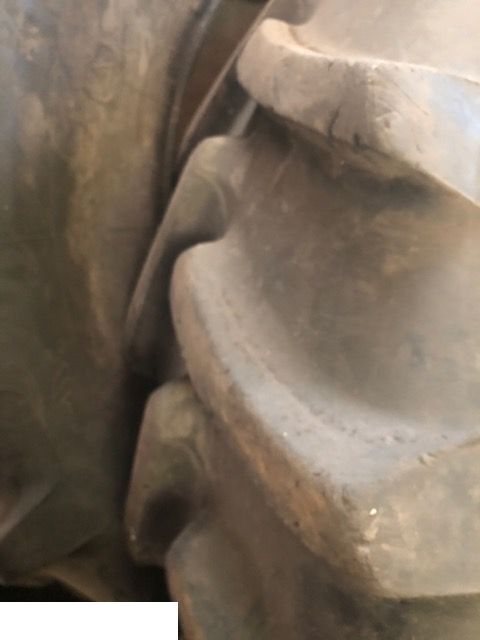 Opona 520/85R42 Firestone PERFORMER 85 20.8R42 157D/154E TL - Gumiabroncs - Mezőgazdasági gépek: 3 kép. Opona 520/85R42 Firestone PERFORMER 85 20.8R42 157D/154E TL - Gumiabroncs - Mezőgazdasági gépek: 3 kép.