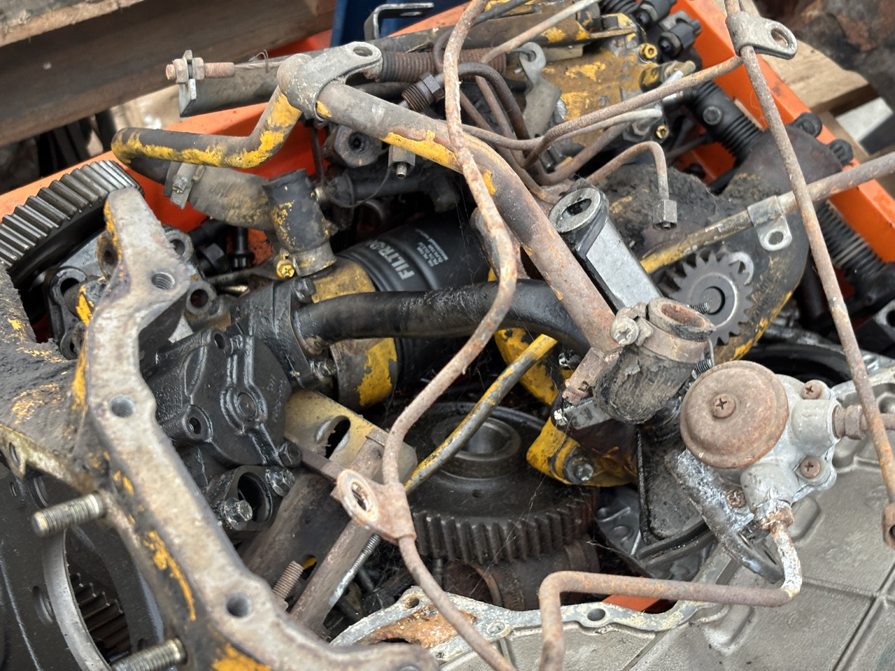 Perkins 4.236 4.248 Pokrywa Rozrządu Korbowód Tłok Miska Olejowa Tryb Koło Zamachowe CZĘŚCI - Lendkerék - Mezőgazdasági gépek: 4 kép. Perkins 4.236 4.248 Pokrywa Rozrządu Korbowód Tłok Miska Olejowa Tryb Koło Zamachowe CZĘŚCI - Lendkerék - Mezőgazdasági gépek: 4 kép.