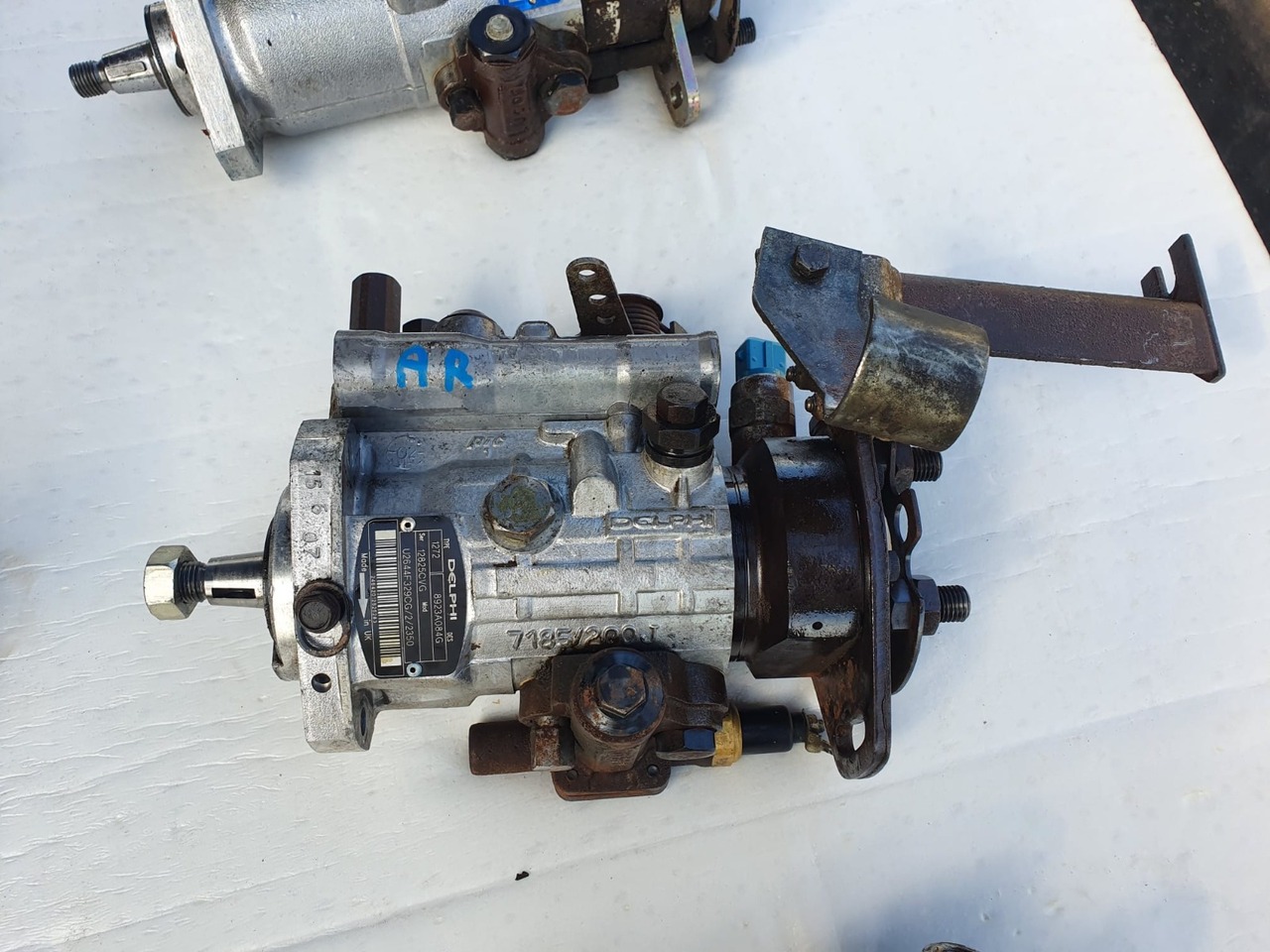 Perkins AR Pompa Paliwa Wtryskowa DELPHI - Üzemanyag szivattyú - Mezőgazdasági gépek: 1 kép. Perkins AR Pompa Paliwa Wtryskowa DELPHI - Üzemanyag szivattyú - Mezőgazdasági gépek: 1 kép.