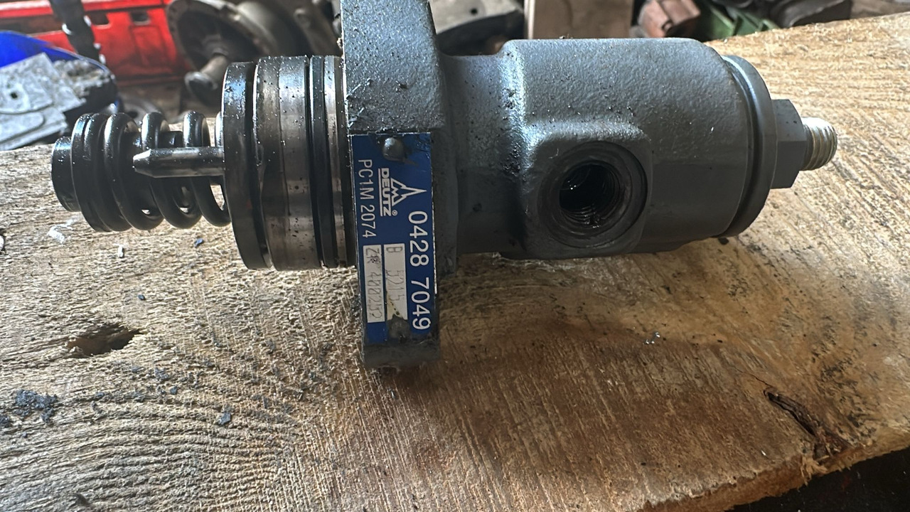 Pompa Hydrauliczna Merlo 26.7 - Hidraulikus szivattyú - Mezőgazdasági gépek: 3 kép. Pompa Hydrauliczna Merlo 26.7 - Hidraulikus szivattyú - Mezőgazdasági gépek: 3 kép.