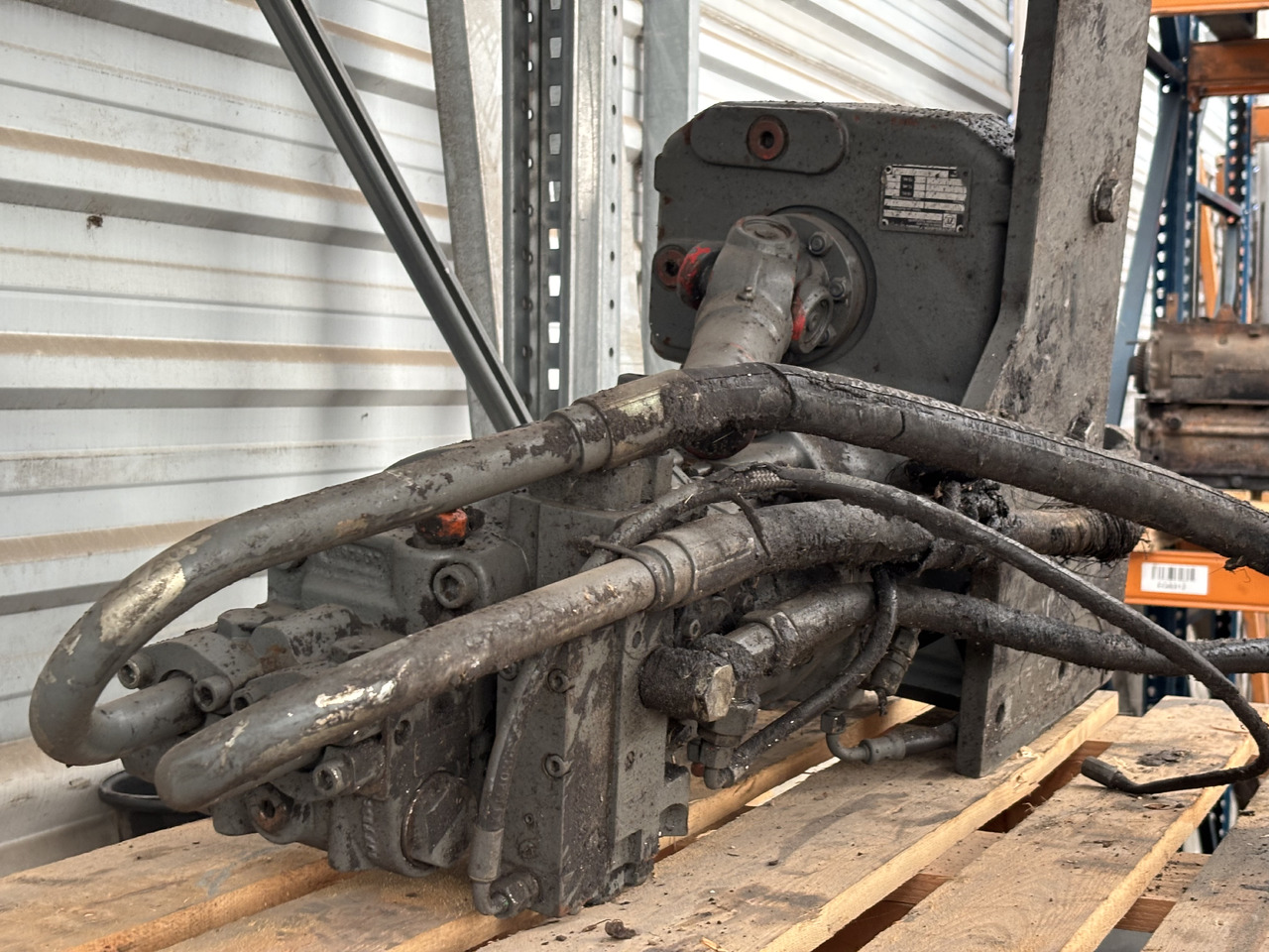 Skrzynia ZF 2HL-100 2HL100 Liebherr - Sebességváltó - Építőipari gépek: 1 kép. Skrzynia ZF 2HL-100 2HL100 Liebherr - Sebességváltó - Építőipari gépek: 1 kép.