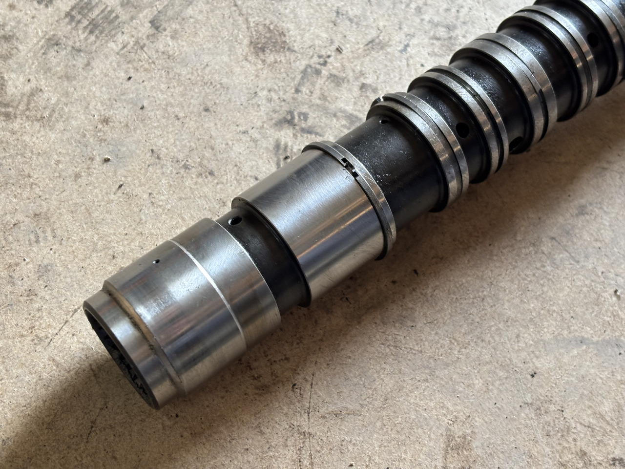 Wał odbioru Mocy ZF 2099359004 2099359008 - Erőátvitel - Mezőgazdasági gépek: 2 kép. Wał odbioru Mocy ZF 2099359004 2099359008 - Erőátvitel - Mezőgazdasági gépek: 2 kép.