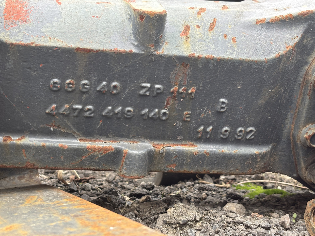 ZF AP-B755 2HL-100 Most Tylni Oś Tylnia Skrzynia Biegów Zwolnica Zwrotnica Pochwa CZĘŚCI - Véglehajtás - Mezőgazdasági gépek: 3 kép. ZF AP-B755 2HL-100 Most Tylni Oś Tylnia Skrzynia Biegów Zwolnica Zwrotnica Pochwa CZĘŚCI - Véglehajtás - Mezőgazdasági gépek: 3 kép.