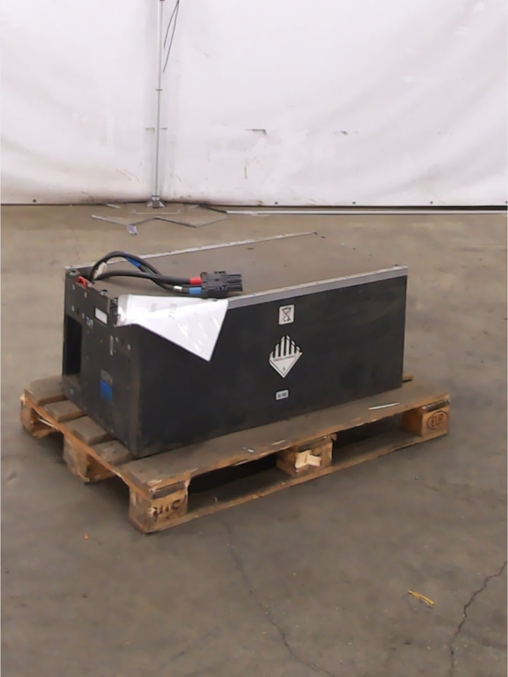 Battery 48V 268Ah/LiIon - Akkumulátor - Anyagmozgató gép: 3 kép. Battery 48V 268Ah/LiIon - Akkumulátor - Anyagmozgató gép: 3 kép.